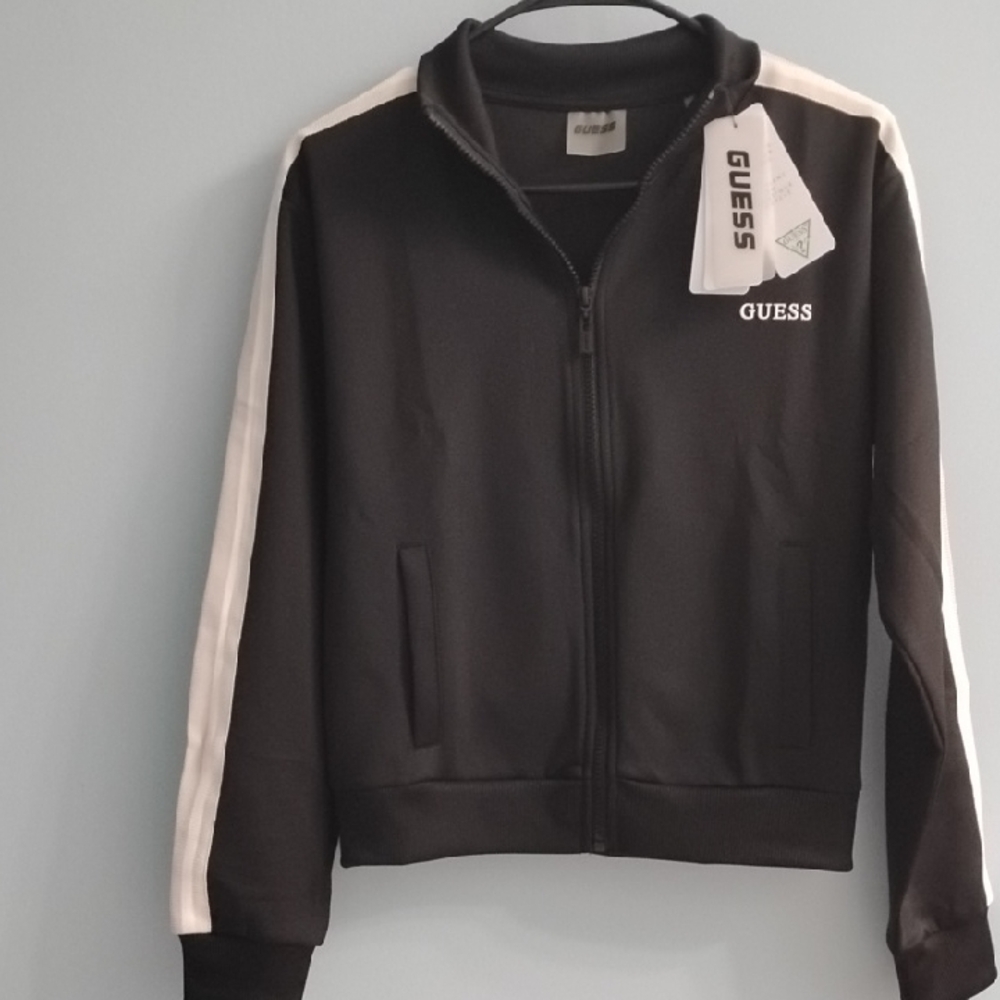 ❤️NWT GUESS Black Bomber Jacket with White Sleeve Stripes Size Small 💕